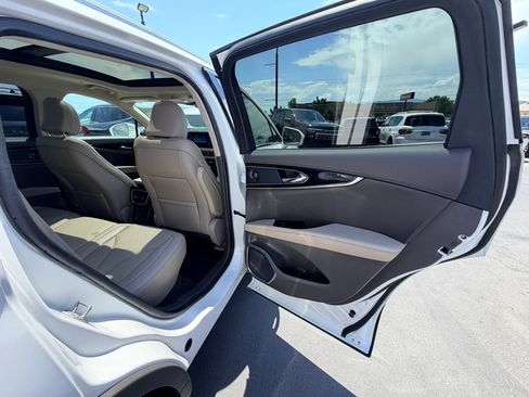 Used 2023 Lincoln Nautilus Reserve w/ Equipment Group 201A AWD/4WD image 25