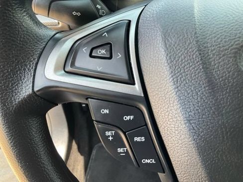 Used 2018 Ford Fusion S FWD image 11