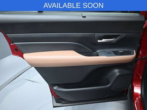 Certified 2026 Toyota Grand Highlander AWD image 31