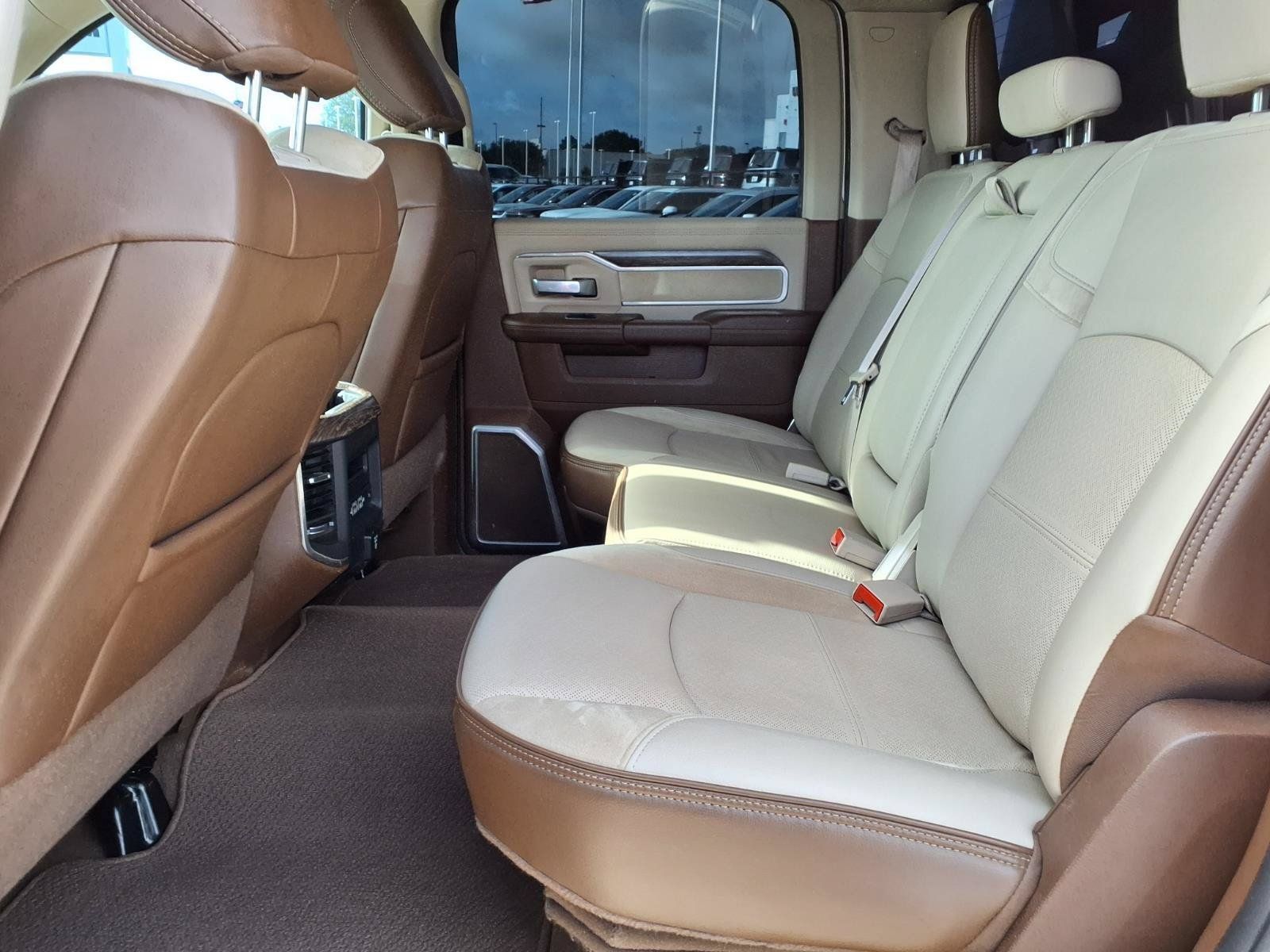 Used 2020 RAM 3500 Laramie AWD/4WD image 18
