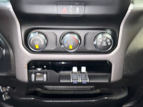 Used 2021 RAM 2500 Big Horn AWD/4WD image 19