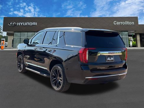 Used 2023 GMC Yukon SLT AWD/4WD image 7