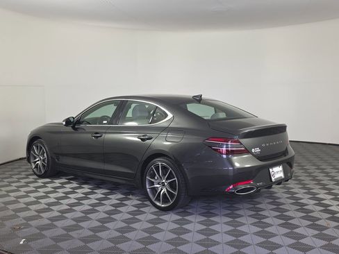 Used 2025 Genesis G70 2.5T RWD image 5