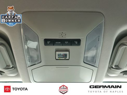 Used 2020 Toyota RAV4 XLE AWD/4WD image 34