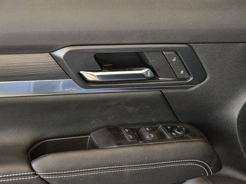 New 2025 GMC Terrain Elevation w/ Technology Package II AWD/4WD image 11