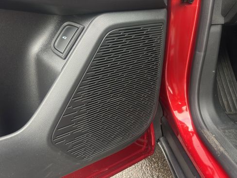 New 2026 Chevrolet Equinox LT w/ Convenience Package II image 25