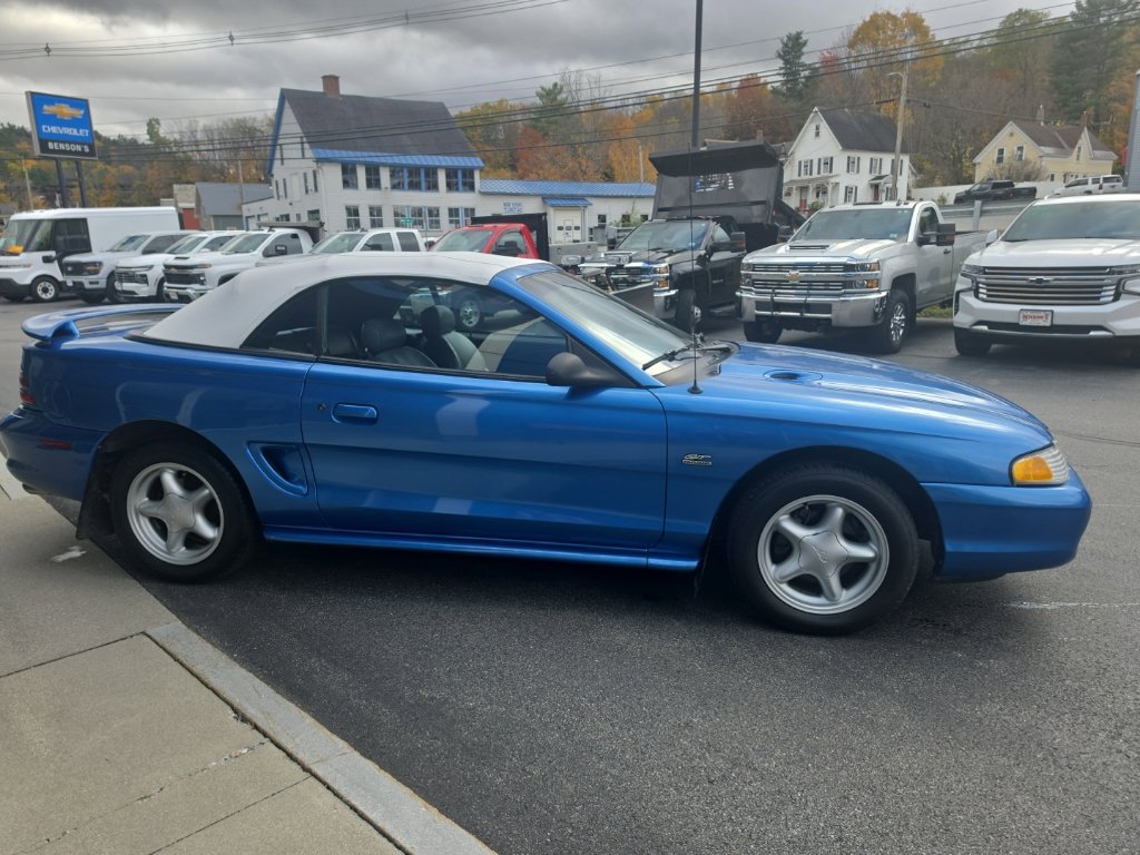 Used 1994 Ford Mustang GT RWD image 7