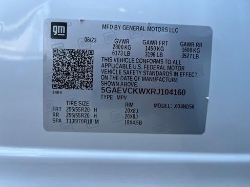 Used 2024 Buick Enclave Avenir w/ Avenir Technology Package image 16