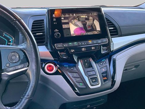Used 2018 Honda Odyssey Elite image 6