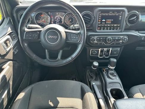 Used 2022 Jeep Wrangler Unlimited Sport AWD/4WD image 13