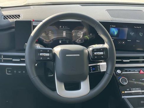 New 2026 Hyundai Santa Fe SE FWD image 7