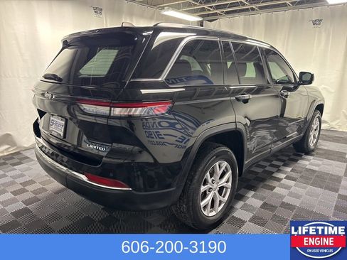 Used 2022 Jeep Grand Cherokee Limited image 7
