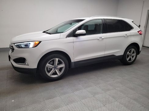 Used 2019 Ford Edge SEL w/ Equipment Group 201A image 2