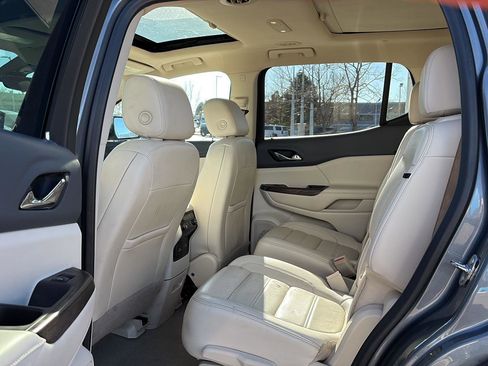 Used 2020 GMC Acadia Denali w/ Trailering Package image 14