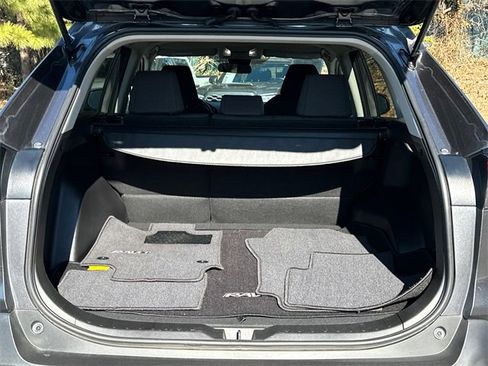 Certified 2022 Toyota RAV4 LE w/ Carpet Mat Package (TMS) image 6