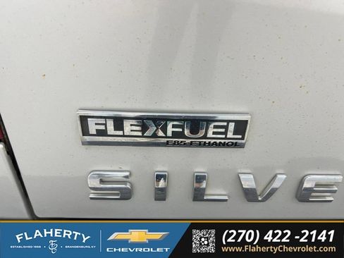 Used 2010 Chevrolet Silverado 1500 LT AWD/4WD image 14