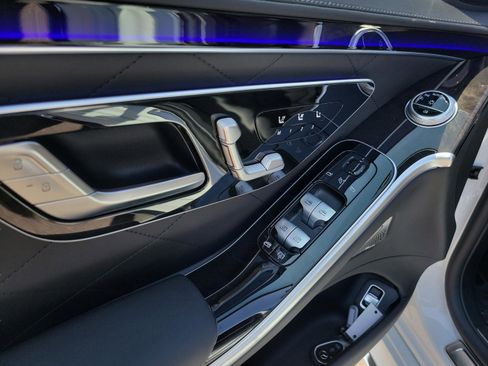 New 2026 Mercedes-Benz S 580 4MATIC Sedan image 17