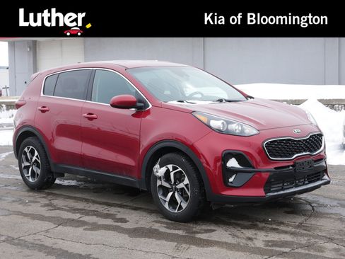Certified 2022 Kia Sportage LX image 1