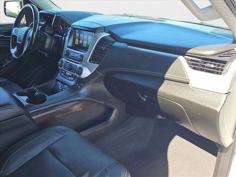 Used 2019 GMC Yukon SLT image 22