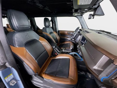 Used 2023 Ford Bronco Outer Banks AWD/4WD image 27