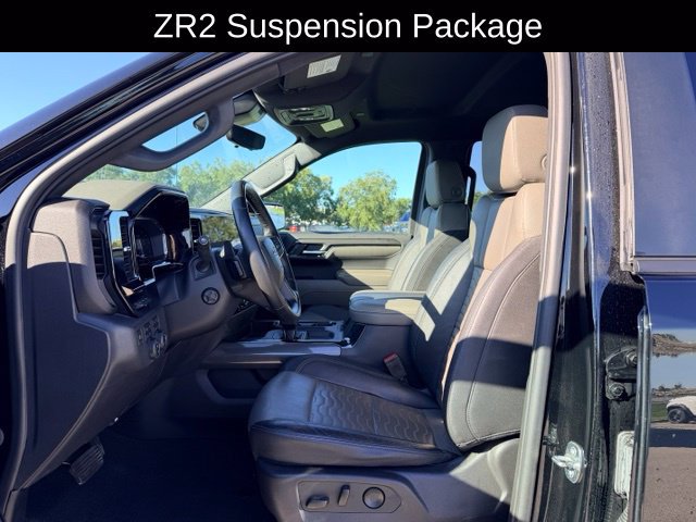 Used 2023 Chevrolet Silverado 1500 ZR2 w/ Technology Package AWD/4WD image 8