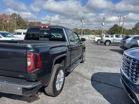 Used 2017 GMC Sierra 1500 SLT image 6