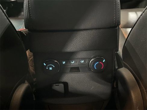 Used 2014 Ford Explorer XLT w/ Equipment Group 202A image 35