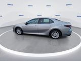 Used 2021 Toyota Camry LE image 6