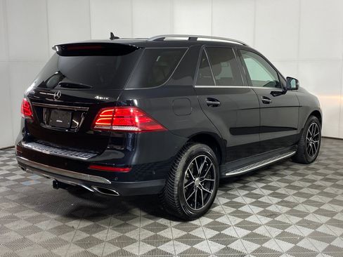Certified 2019 Mercedes-Benz GLE 400 4MATIC image 8