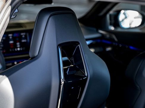 New 2026 BMW M5 Touring AWD/4WD image 25
