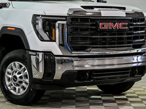 New 2026 GMC Sierra 2500 Pro w/ 1SA Pro Safety Plus Package image 2