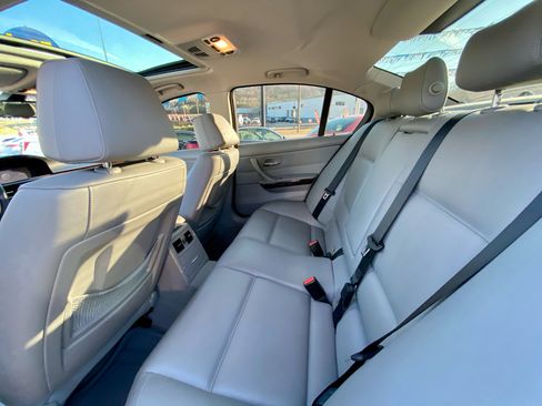 Used 2008 BMW 328xi Sedan image 12