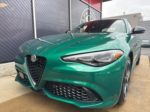 New 2026 Alfa Romeo Giulia AWD image 10