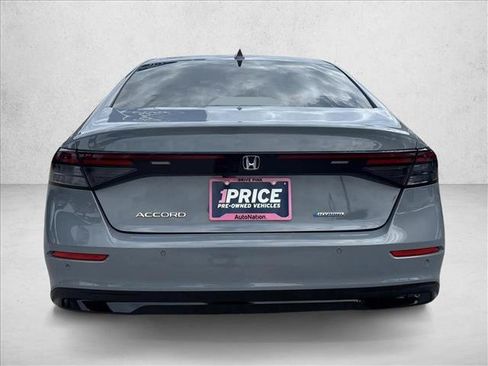 Used 2023 Honda Accord EX-L image 6