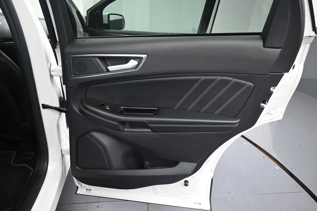 Used 2020 Ford Edge ST w/ Equipment Group 401A AWD/4WD image 21