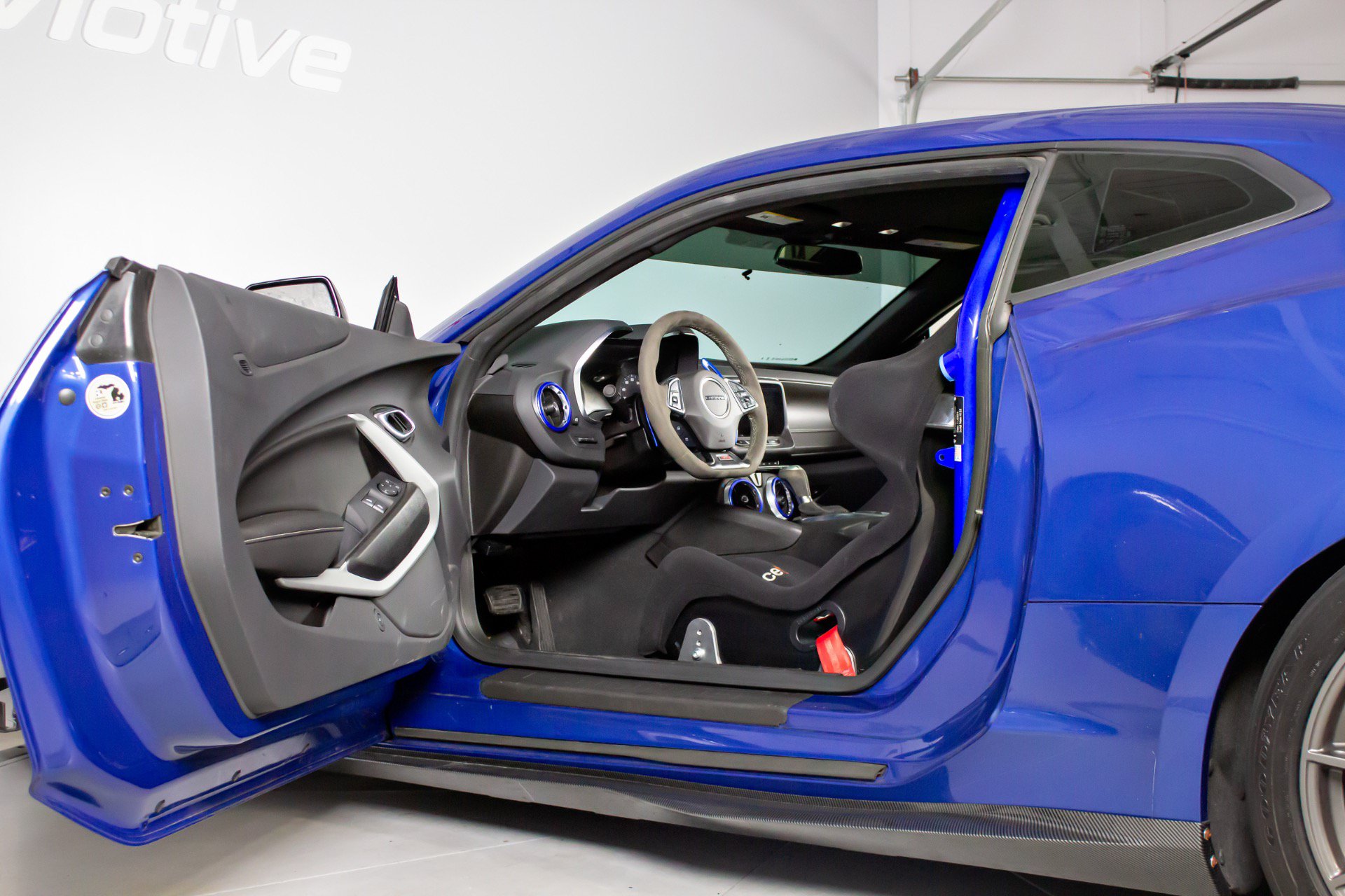 Used 2023 Chevrolet Camaro SS RWD image 19