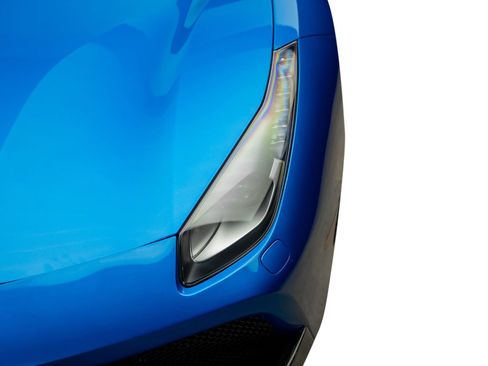Used 2018 Ferrari 488 Spider RWD image 5