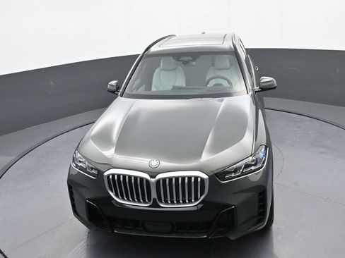 New 2026 BMW X5 xDrive50e w/ M Sport Package AWD/4WD image 33
