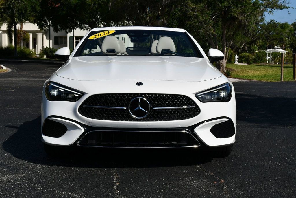 Used 2024 Mercedes-Benz CLE 300 4MATIC Cabriolet w/ Driver Assistance Package image 9