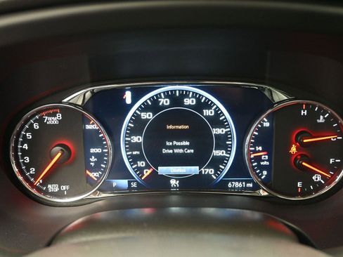 Used 2023 GMC Acadia Denali w/ Denali Technology Package image 32