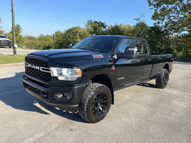 Used 2024 RAM 3500 Big Horn w/ Sport Appearance Package AWD/4WD image 4