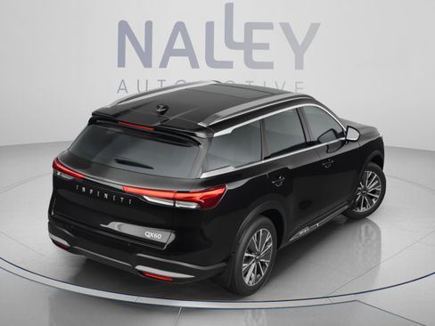 Certified 2026 INFINITI QX60 Luxe w/ Cargo Package FWD image 5