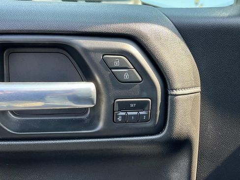 Used 2021 Chevrolet Silverado 1500 High Country w/ Technology Package AWD/4WD image 31