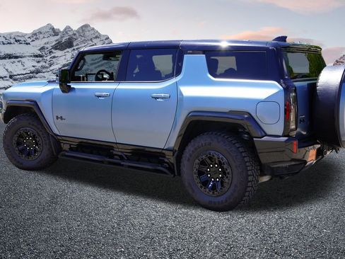 Used 2024 GMC Hummer EV 3X w/ Omega Edition AWD/4WD image 8