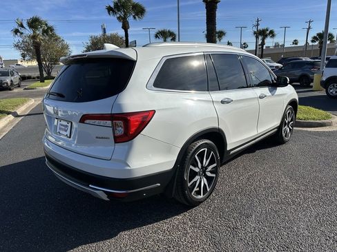 Used 2021 Honda Pilot Touring image 6