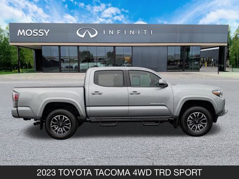 Used 2023 Toyota Tacoma TRD Sport w/ Advanced Technology Package image 6