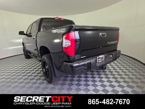 Used 2021 Toyota Tundra Limited w/ Limited Premium Package AWD/4WD image 5