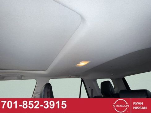 Used 2020 Toyota 4Runner Limited image 40