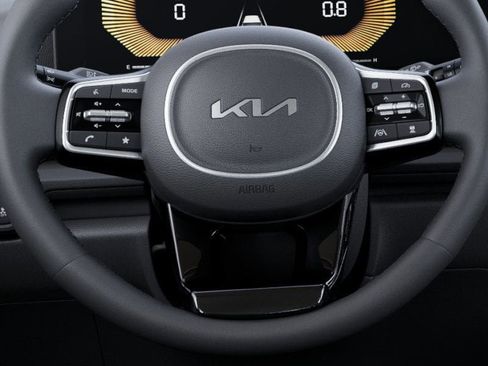 New 2026 Kia Carnival EX image 22