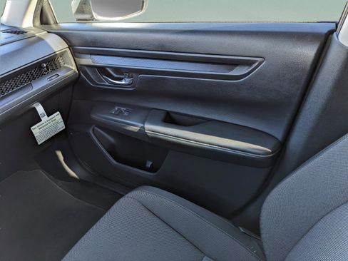 Used 2024 Honda CR-V LX image 14